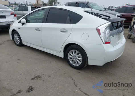 2014 Toyota Prius Plug-In из США, поврежденный, VIN JTDKN3DP9E3061162